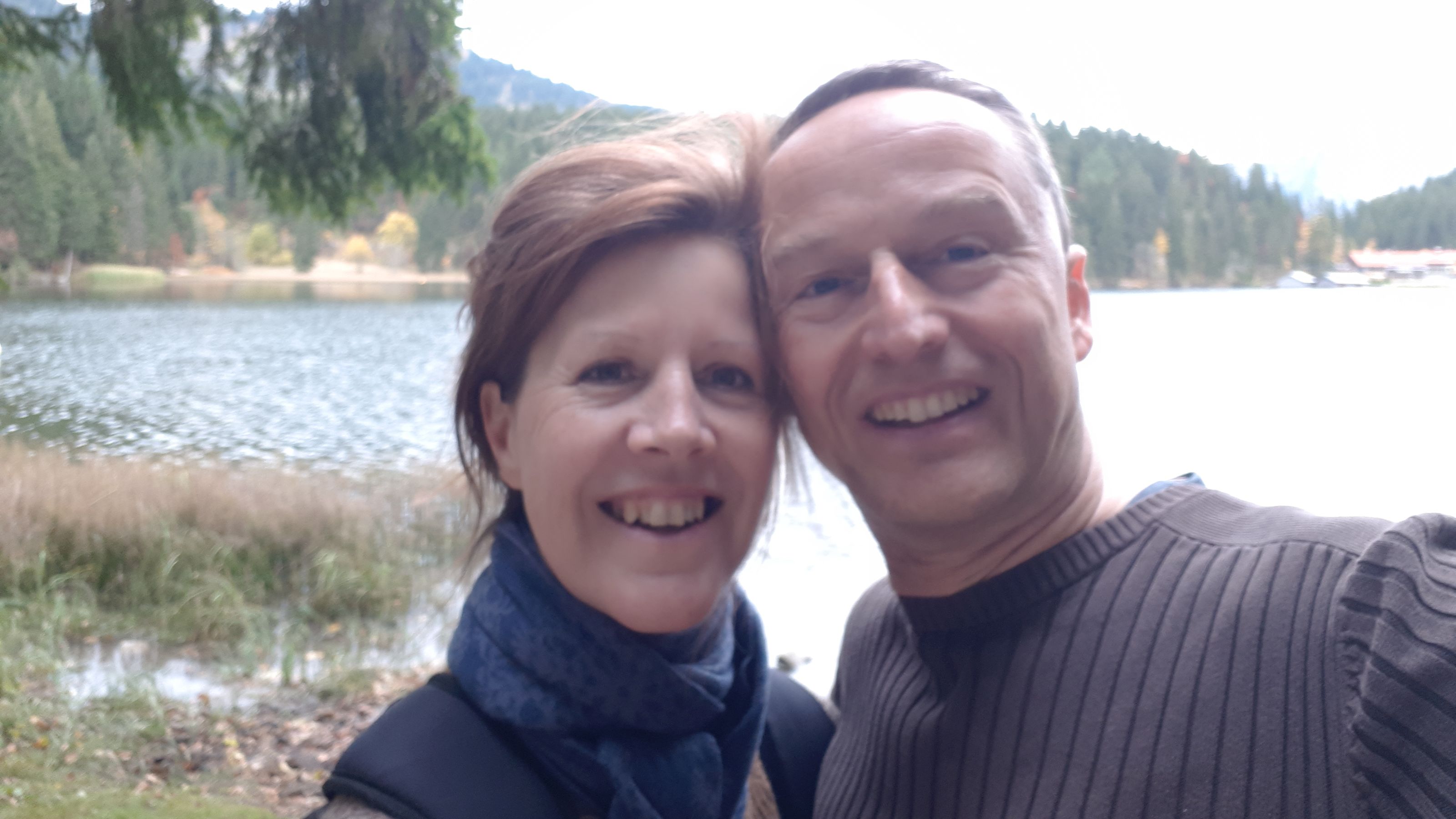 Isabel und Torsten am See