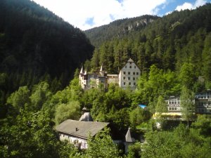 Fernpass: Idyll mit Enge